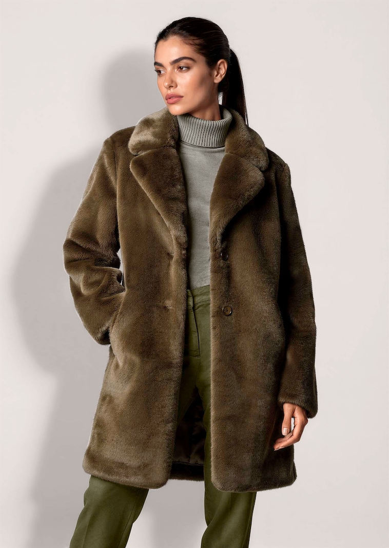 Oversized faux fur coat