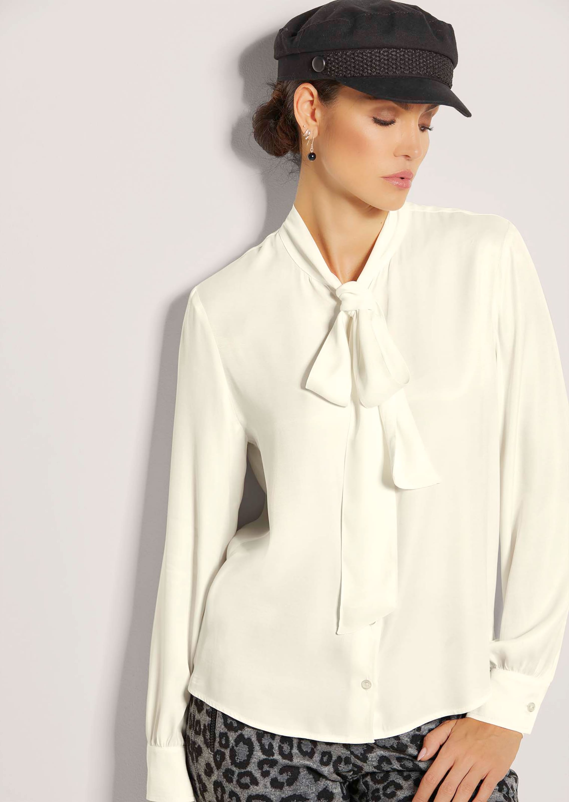 Blouse thumbnail 5