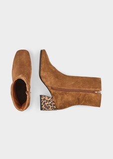 Stiefelette mit Leo-Absatz thumbnail 2