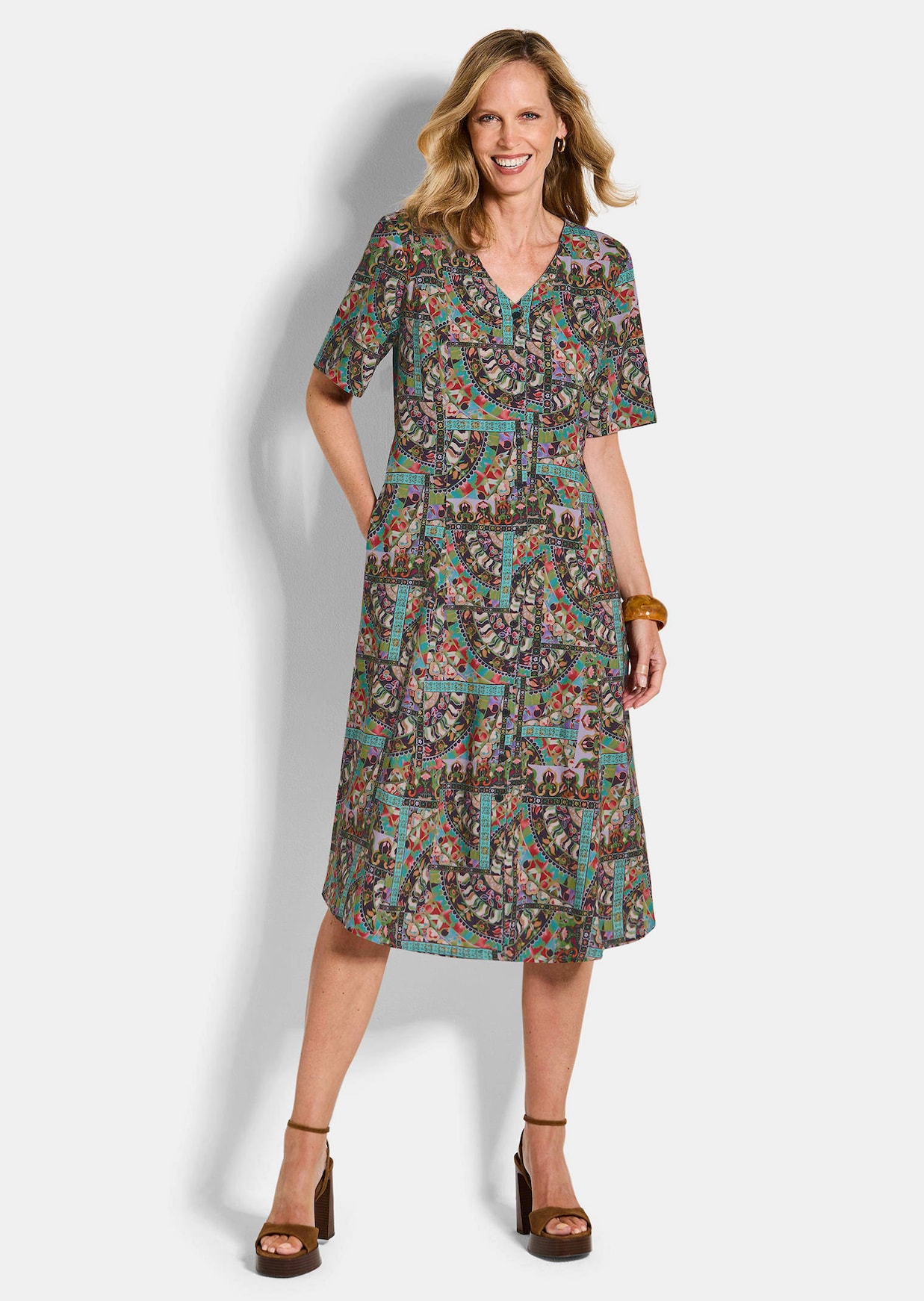 Kleurrijke jurk van pure viscose