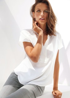 Slip-on silk blouse with a round neckline and short sleeves thumbnail 1