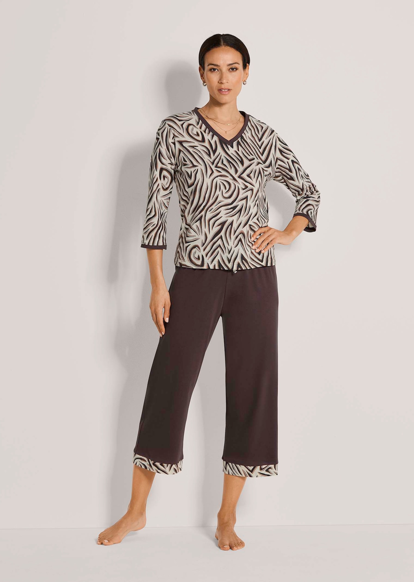 Pyjama met abstracte zebraprint