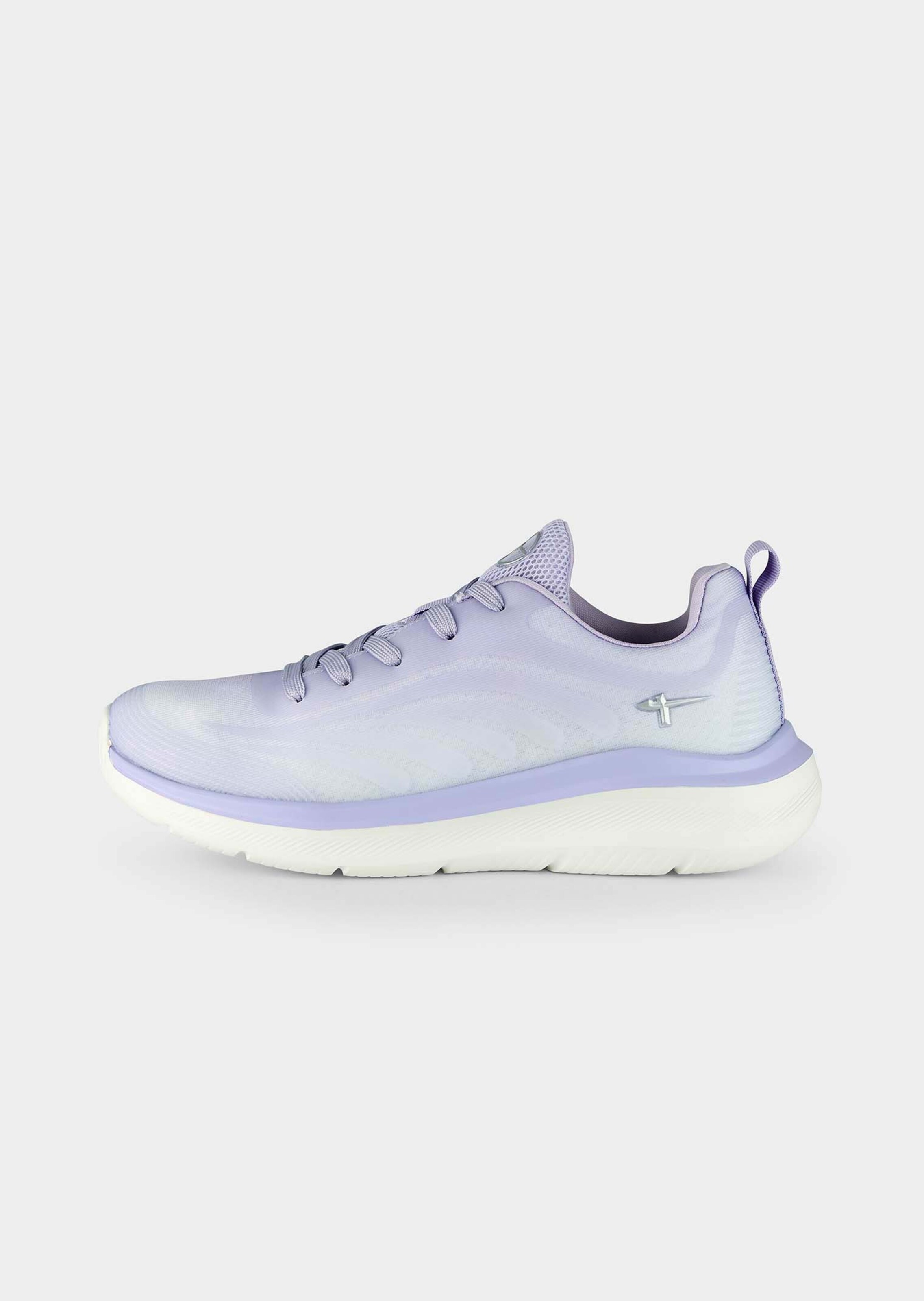 Sneaker mit herausnehmbarem Fußbett