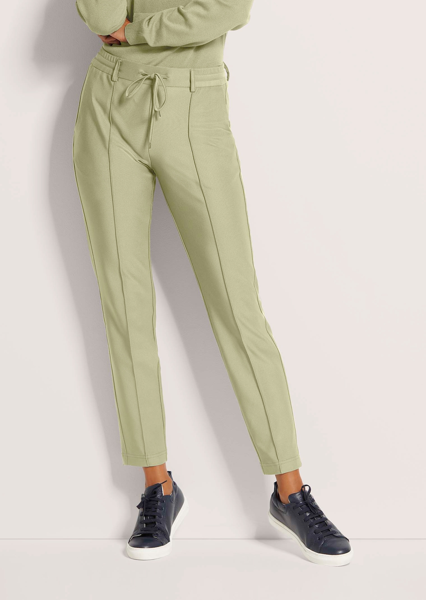 Stretch-Hose mit Tunnelzug