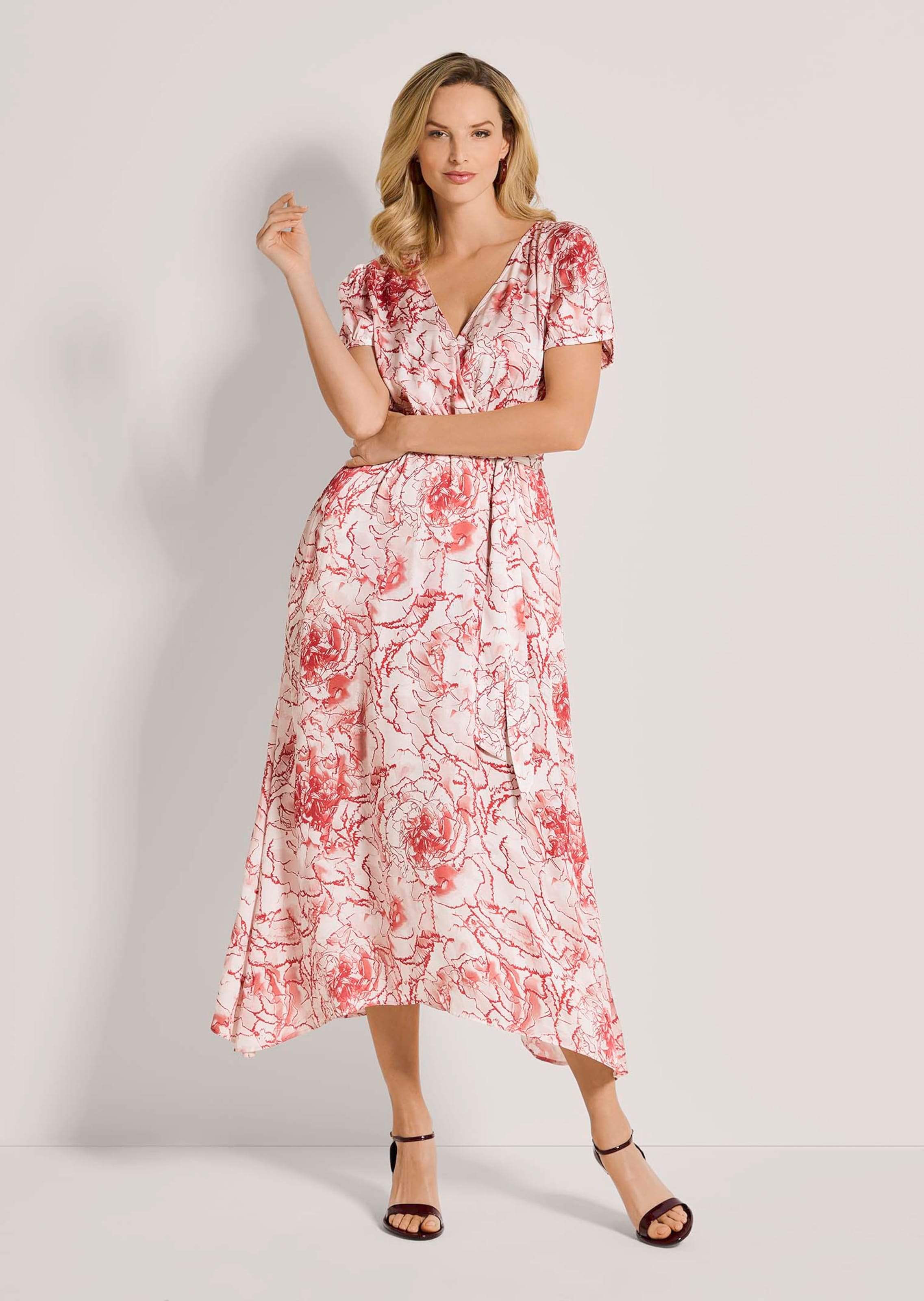 Bedrucktes Kleid in Wickel-Optik