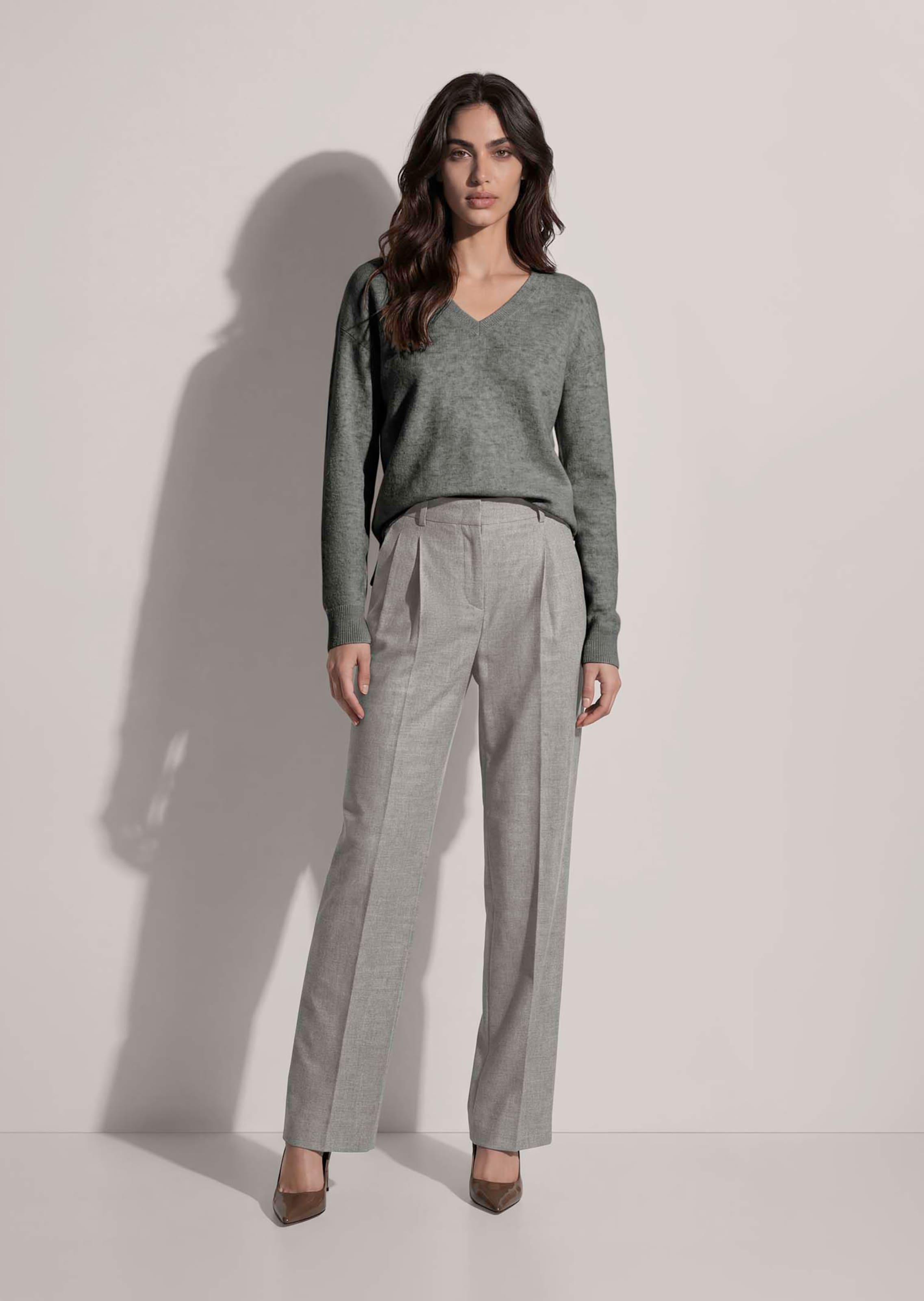 Trui met V-hals, van Good Cashmere