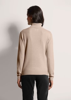 Cashmere roll neck jumper thumbnail 4
