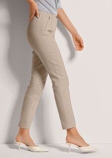 Schlanke Stretch-Hose mit Biesen thumbnail 5