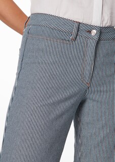 Jeans in modischer Marlene-Form thumbnail 6