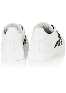 Sneakers thumbnail 3