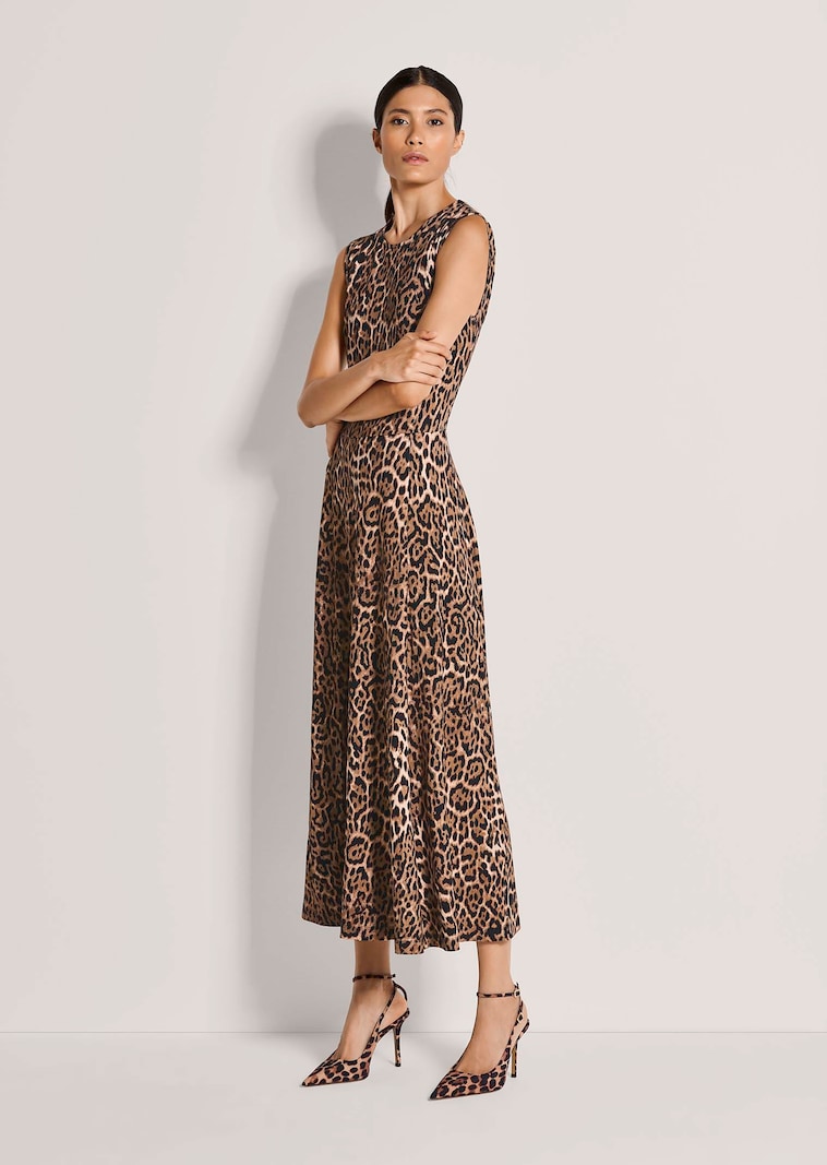 Robe midi à imprimé léopard
