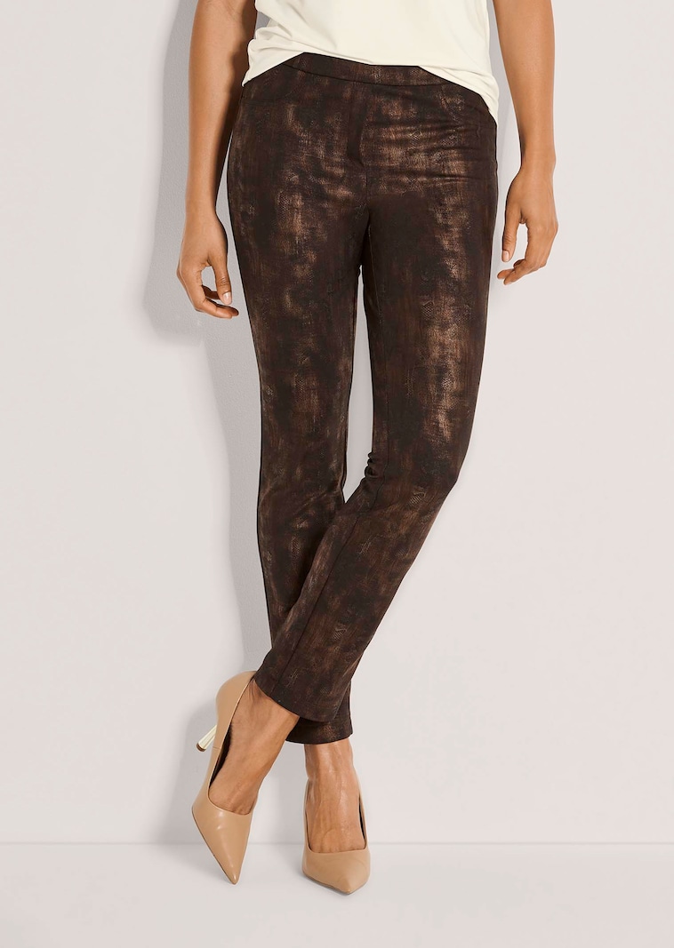 Pantalon ajusté avec un imprimé animalier délicatement brillant