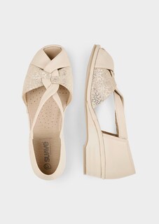 Klassische Sandalen aus Leder thumbnail 2