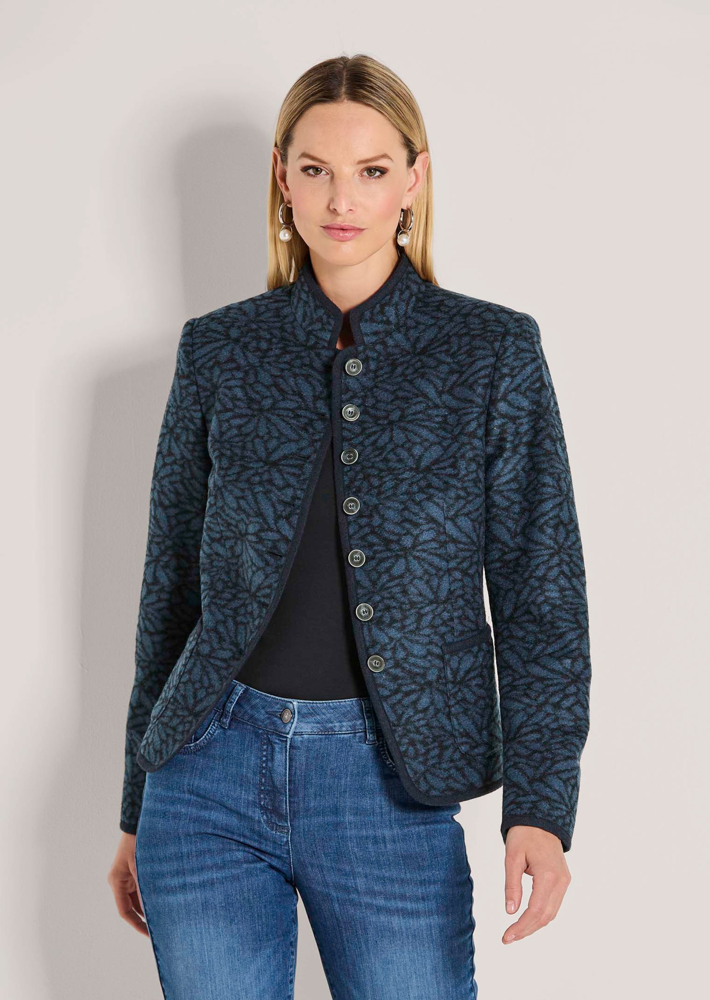 Veste courte en laine mélangée