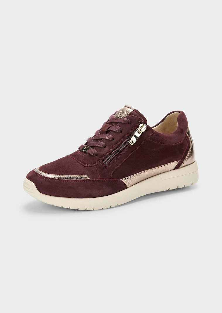 Sneaker aus Wildleder mit Metallic-Details
