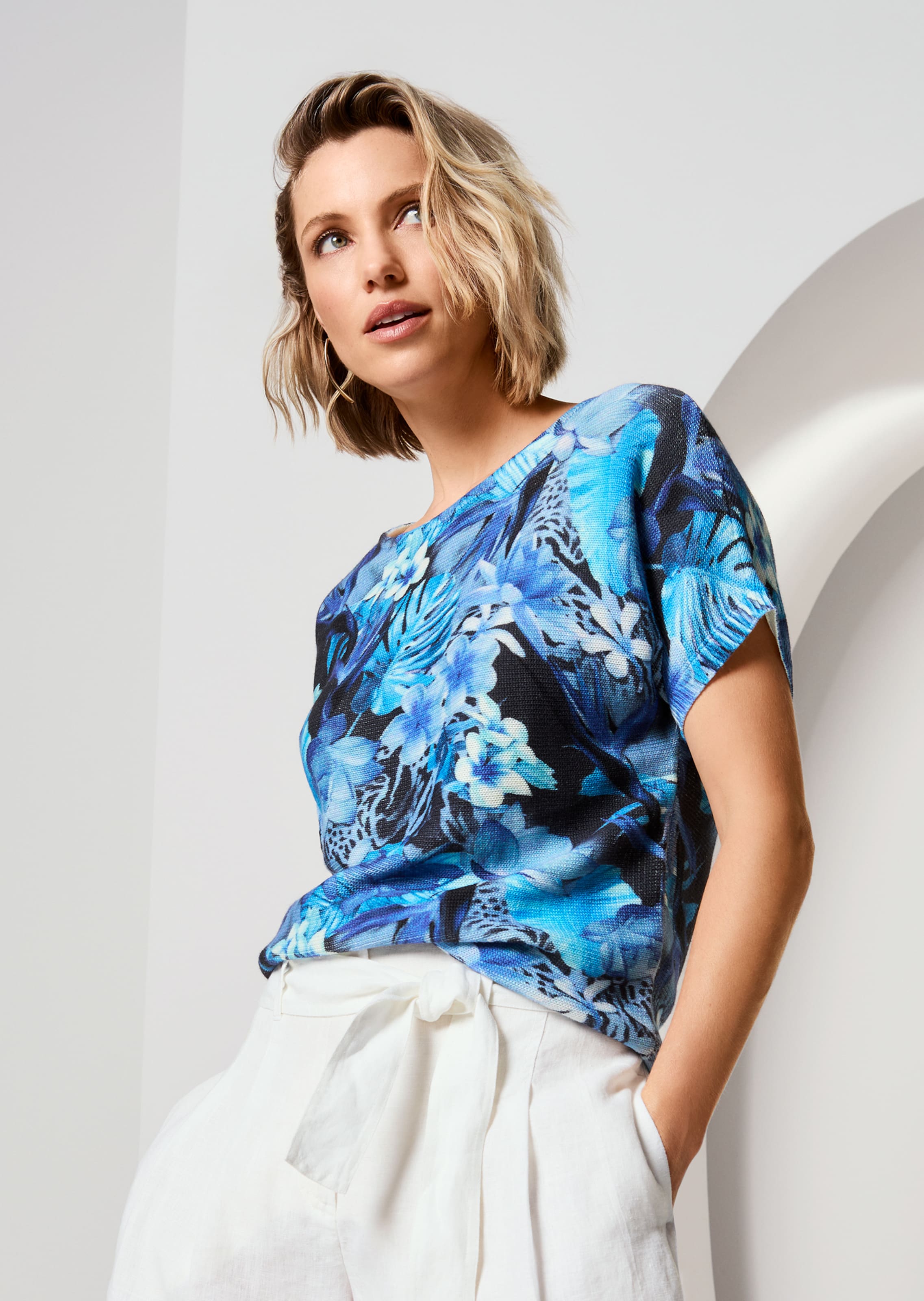 Pullover mit farbenfrohem Muster