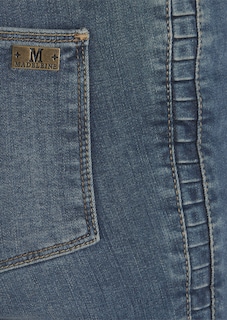 Tight jeans with gathering thumbnail 6