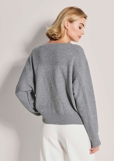 Kaschmir-Pullover mit U-Boot-Ausschnitt thumbnail 3