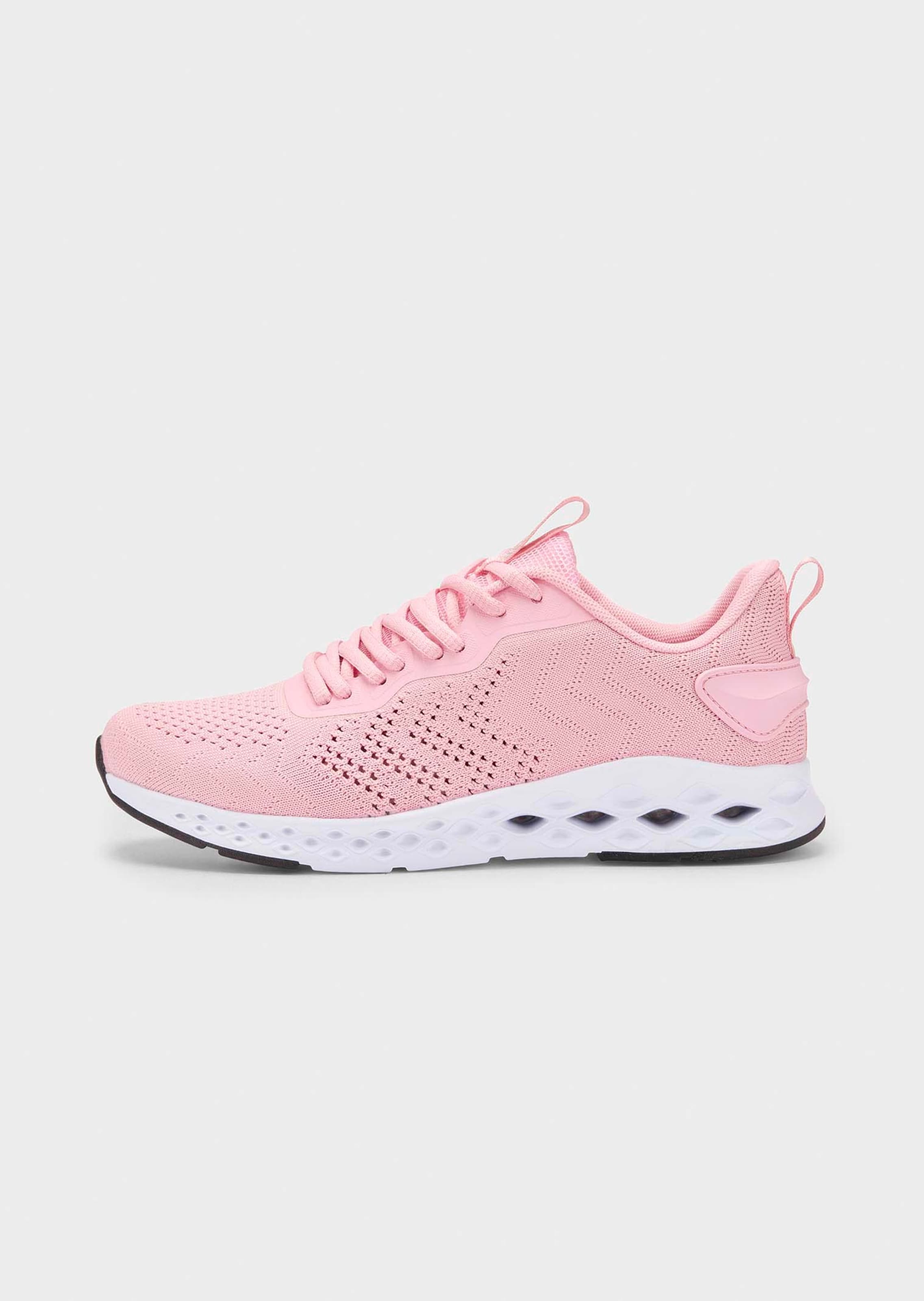 Sneaker aus Mesh mit Memory Foam