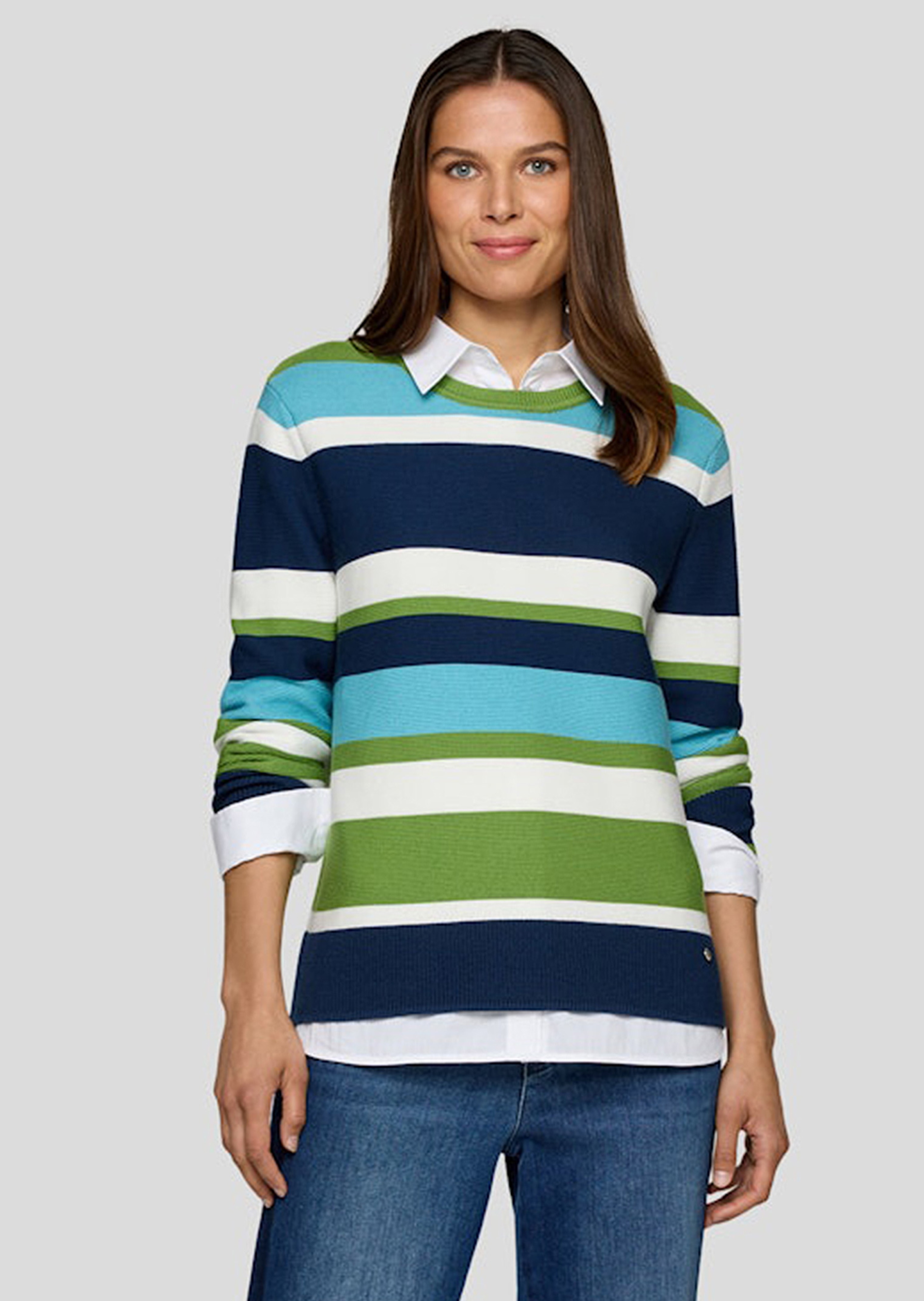 Pull en tricot rayé