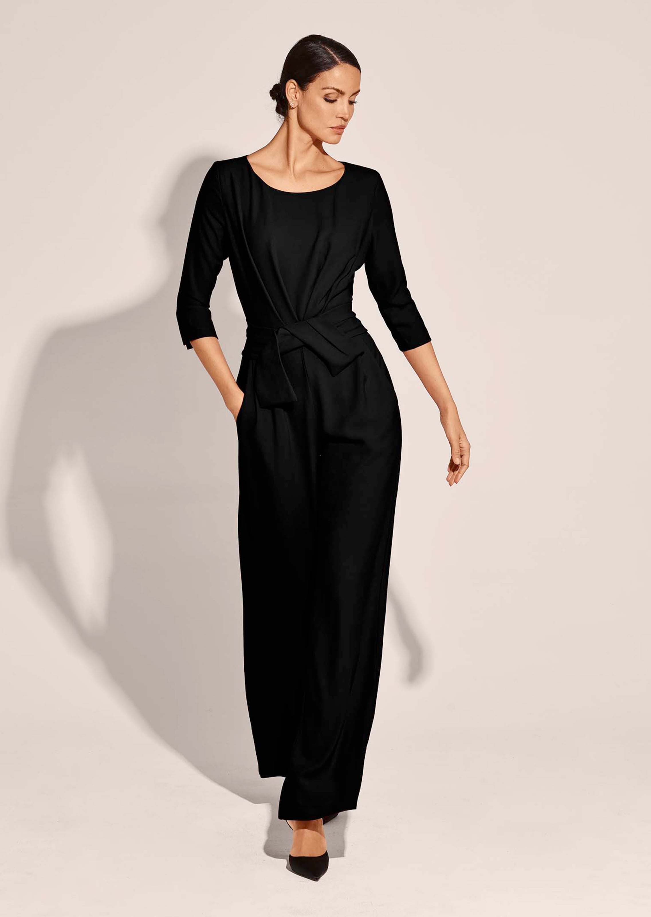 Overall mit weitem Bein und Bindeband