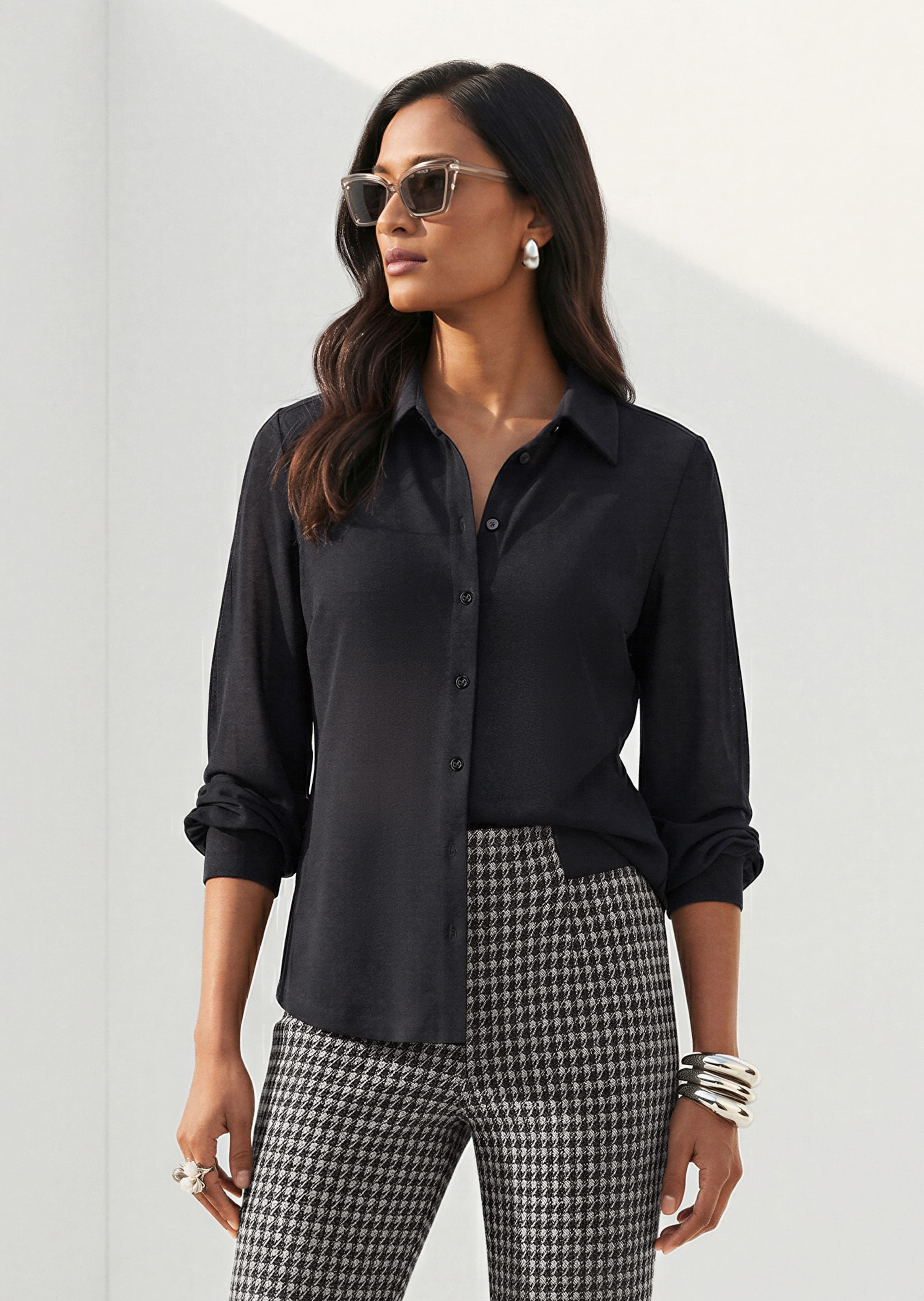 Blusenshirt im Materialmix