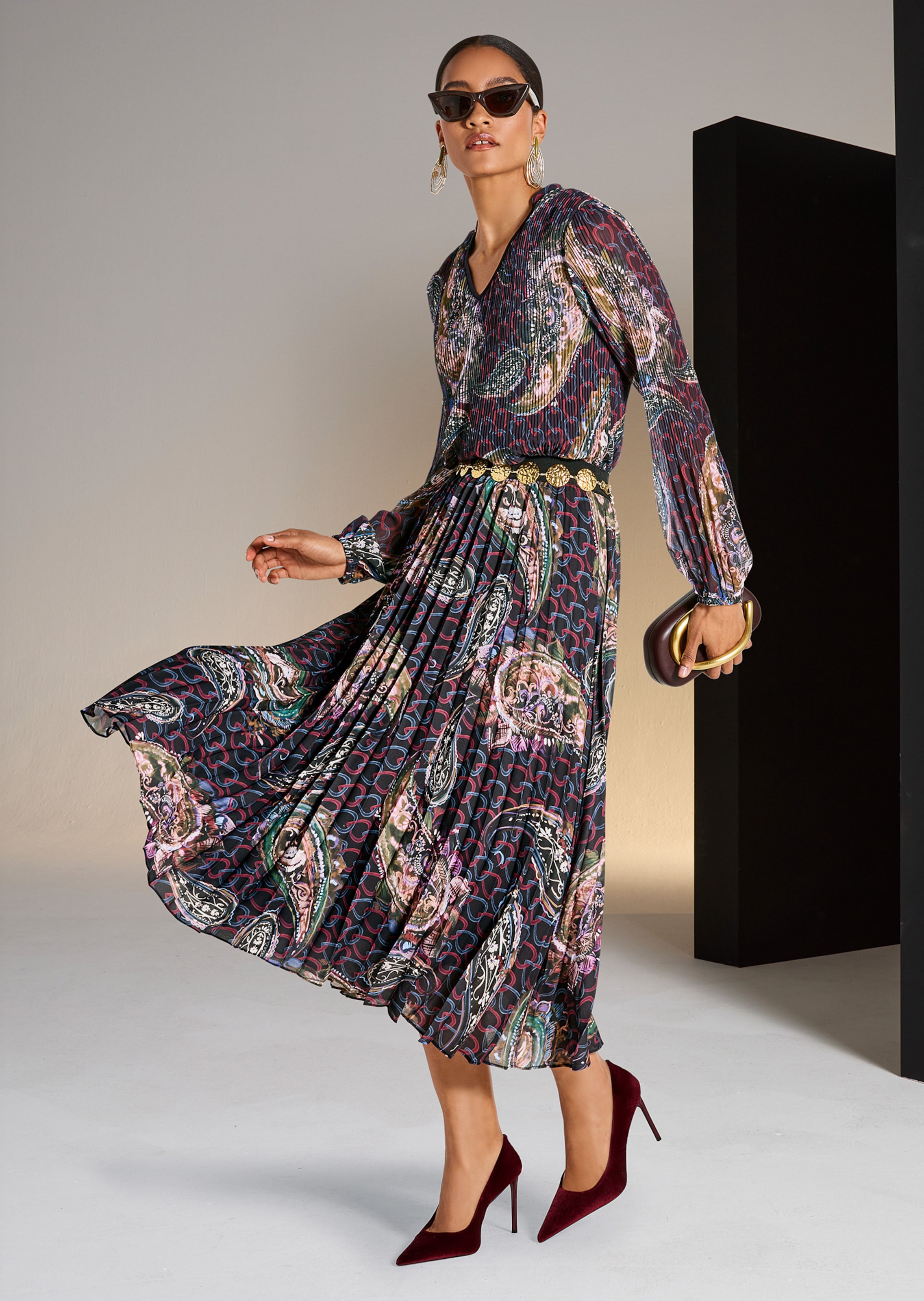 Plisseerock mit Paisley-Muster