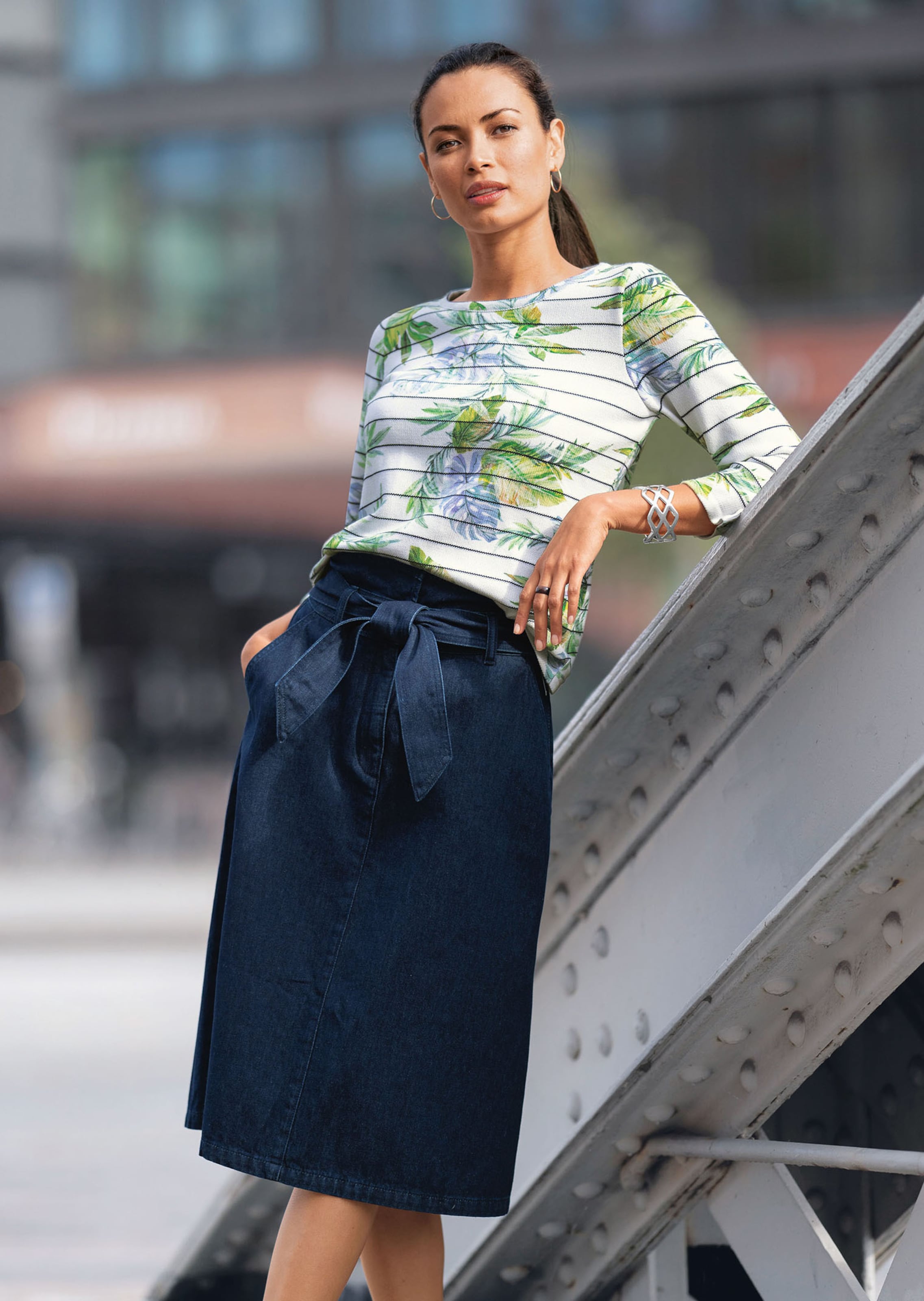 Jupe en jean. Pur coton