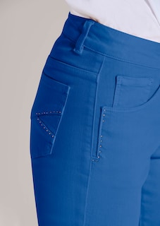 Jean slim cinq poches avec détails stras thumbnail 6