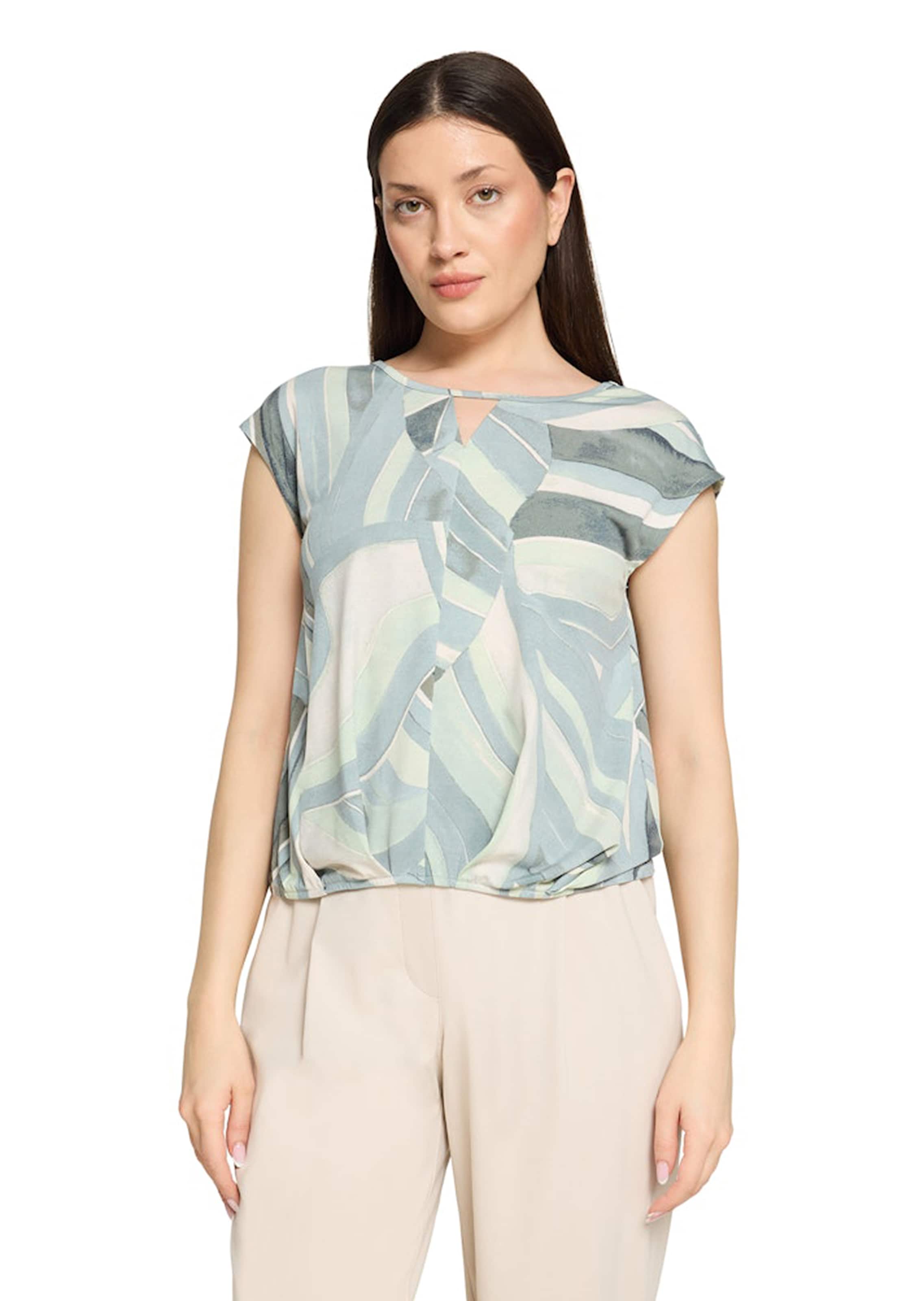 T-shirt confortable avec base joliment plissée