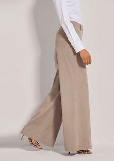 Weite Hose mit Taschen thumbnail 5