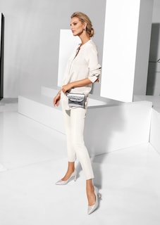 Lange Seidenbluse in kragenloser Form thumbnail 1