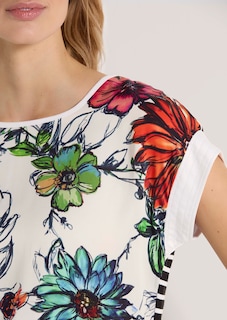 Rundhals-Shirt mit Unikat-Print thumbnail 6