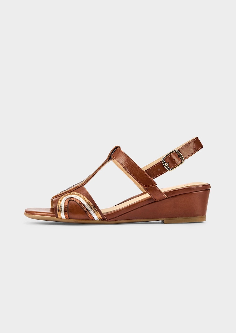 Sandalen aus Leder mit Keilabsatz