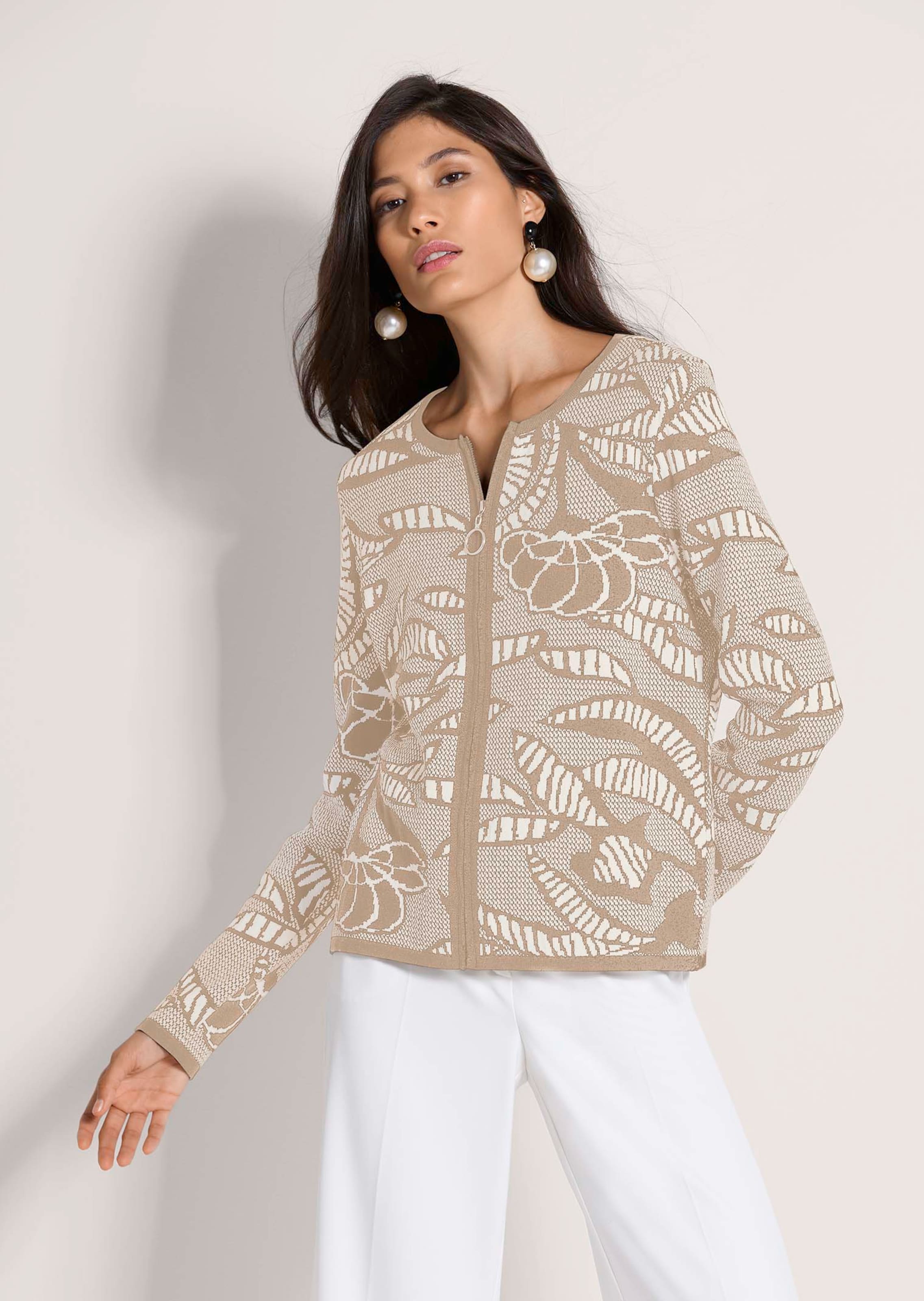 Jacquard knitted blazer with zip