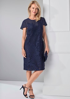 Robe d'été en dentelle thumbnail 7
