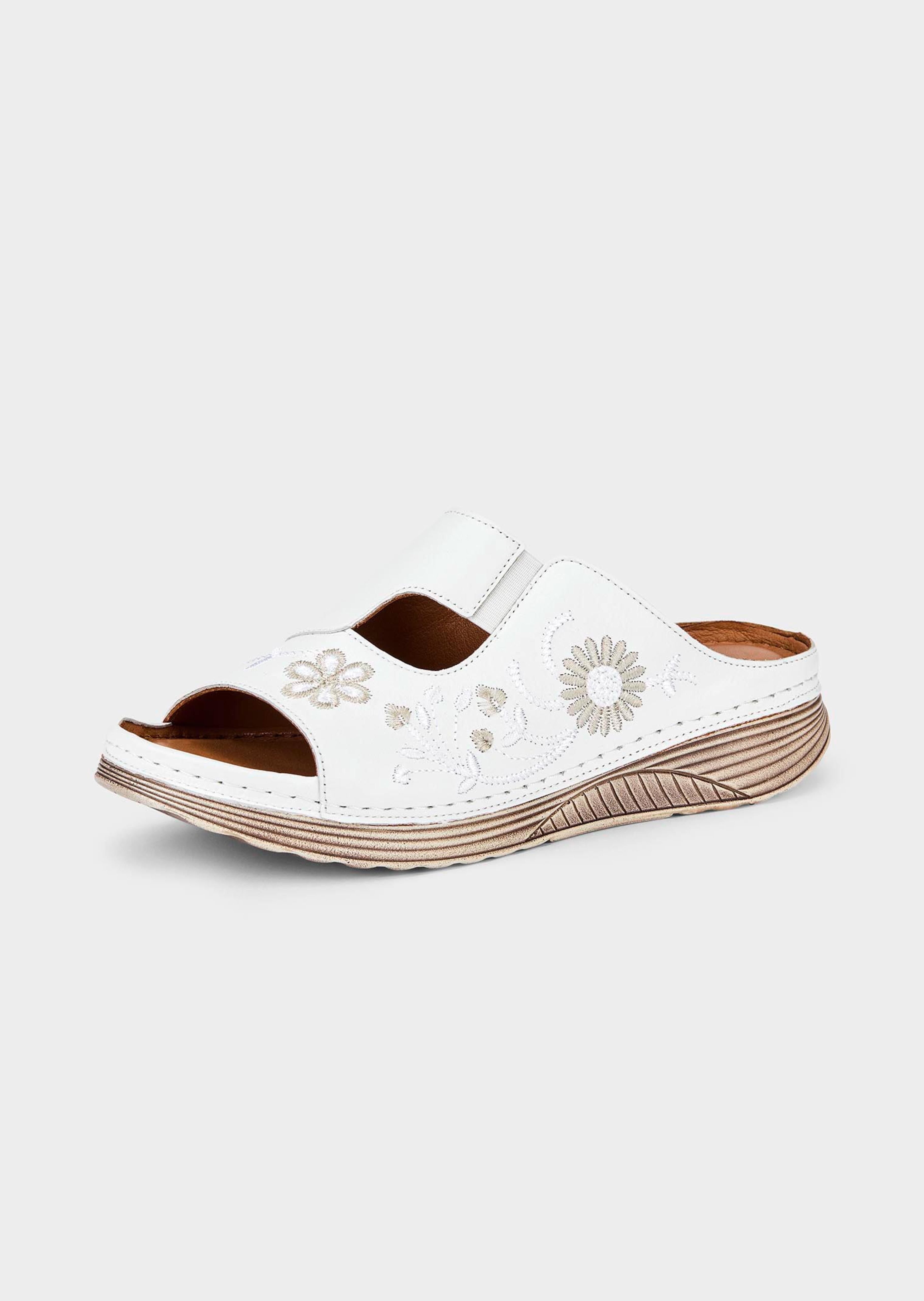 Leren sandaaltjes met bloemenmotief