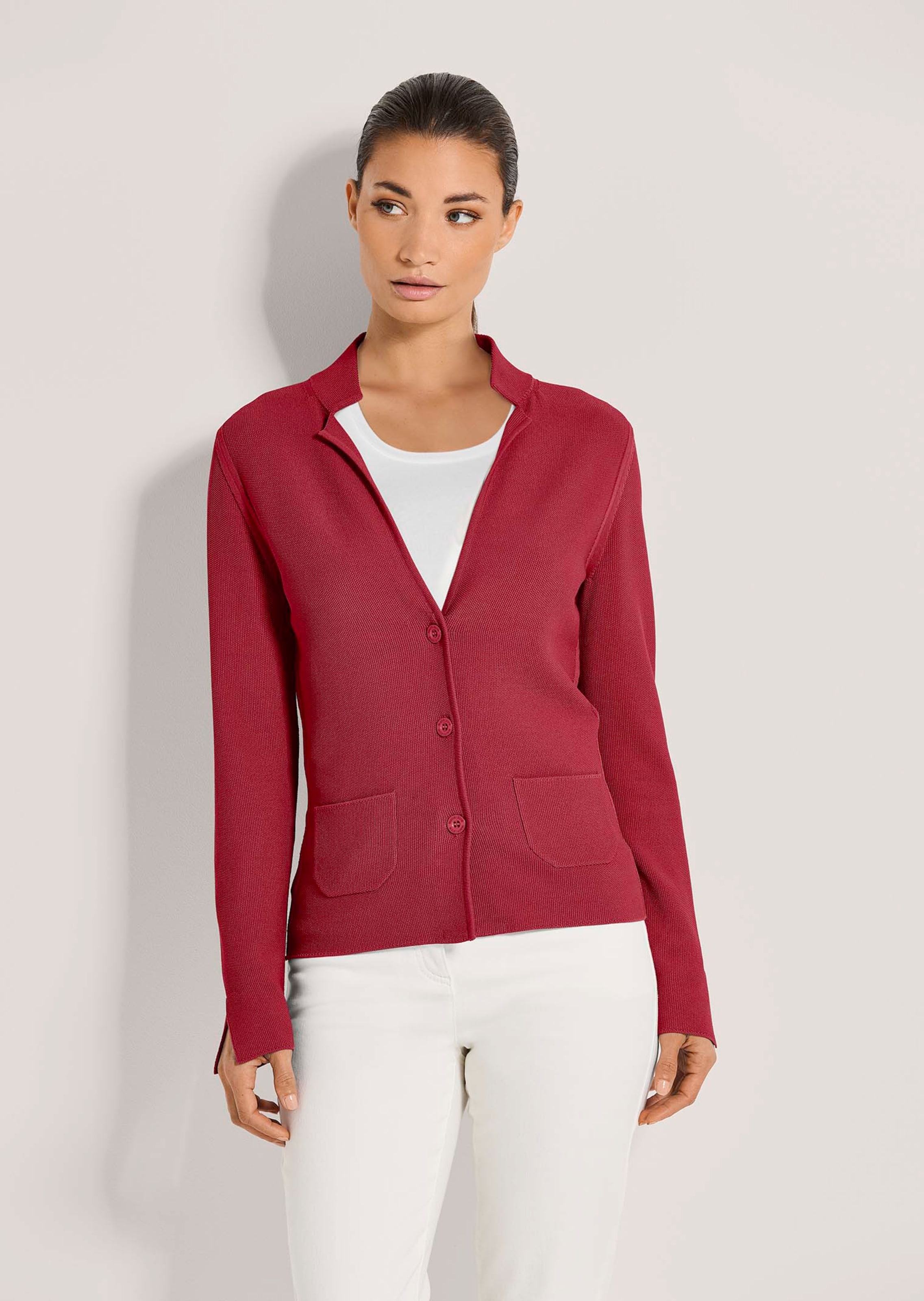 Schlanker Strickblazer mit langen Ärmeln