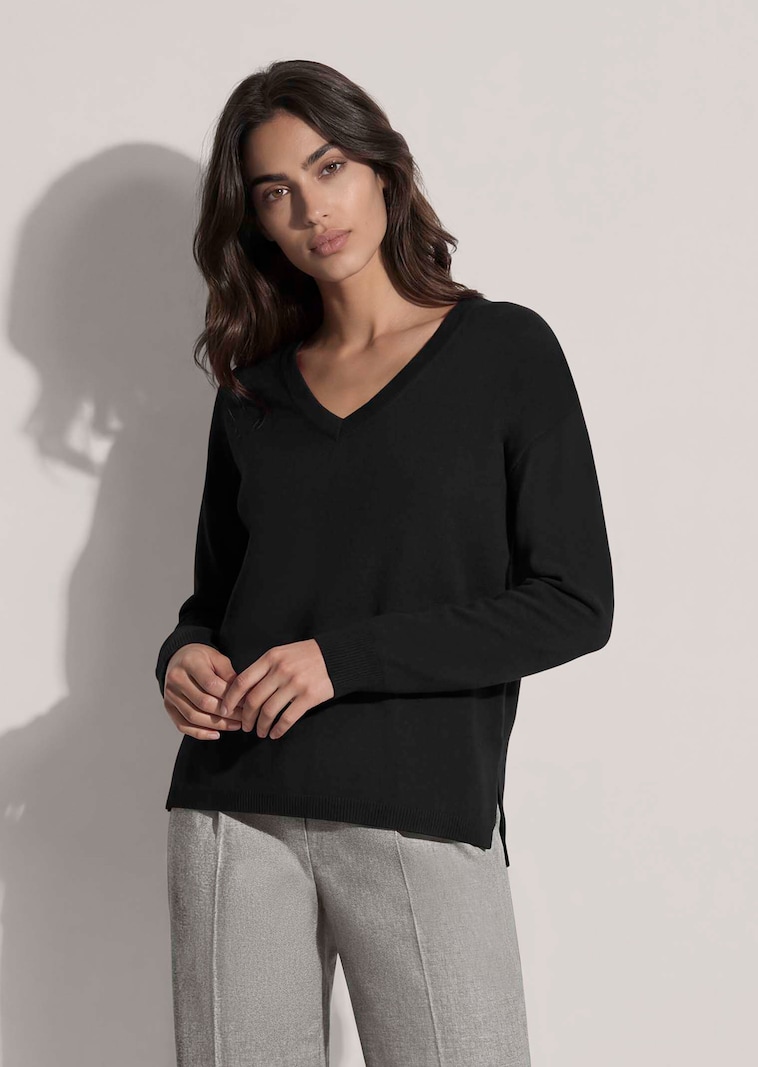 V-Pullover aus Good Cashmere