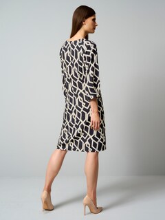 Robe thumbnail 4