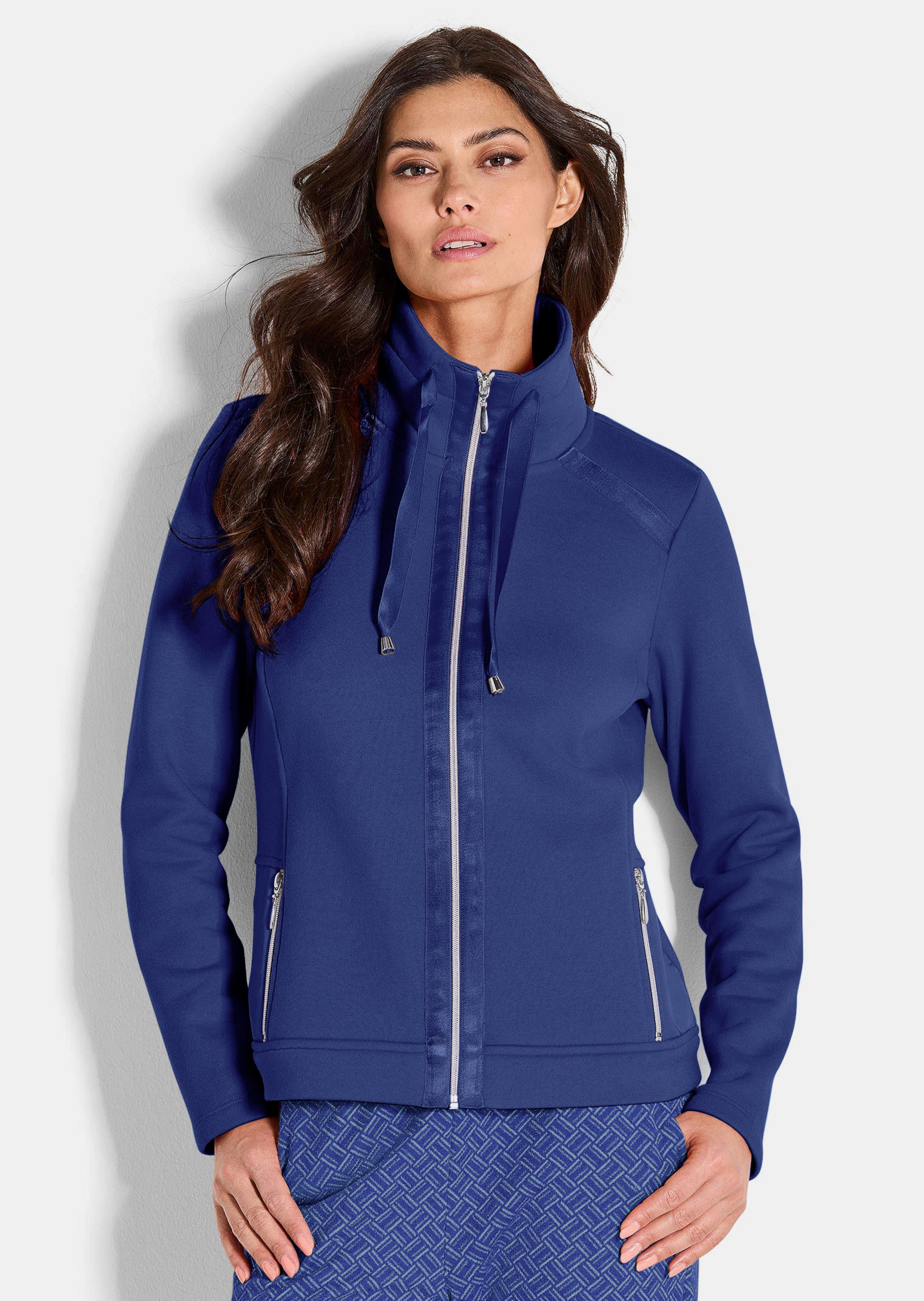 Sweatjacke mit Satin-Bändern