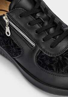 Hallux-Schuhe mit dezentem Blumenprint thumbnail 3