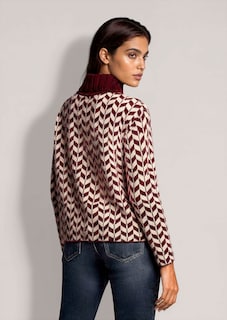 Pull à motif zigzag et col roulé thumbnail 4