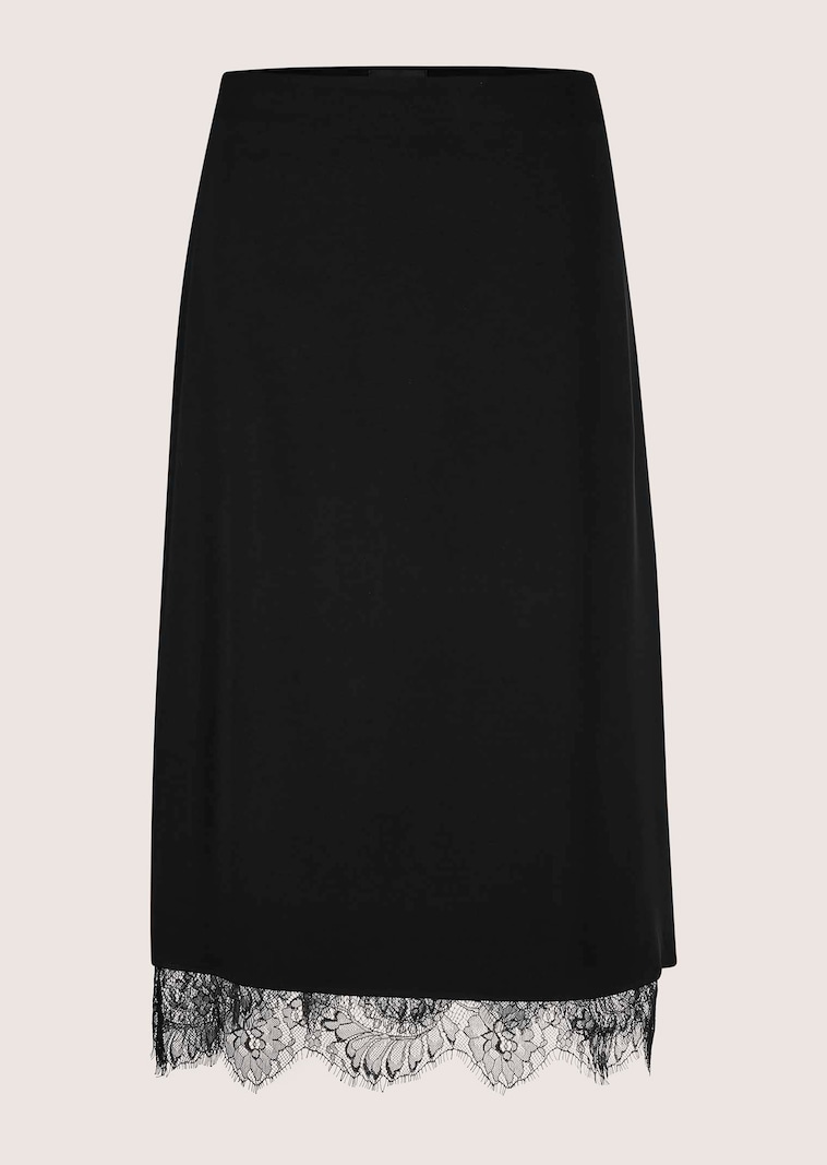 Skirt with lace detailing