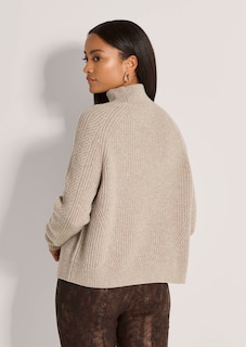 Weicher Pullover mit Stehkragen thumbnail 4