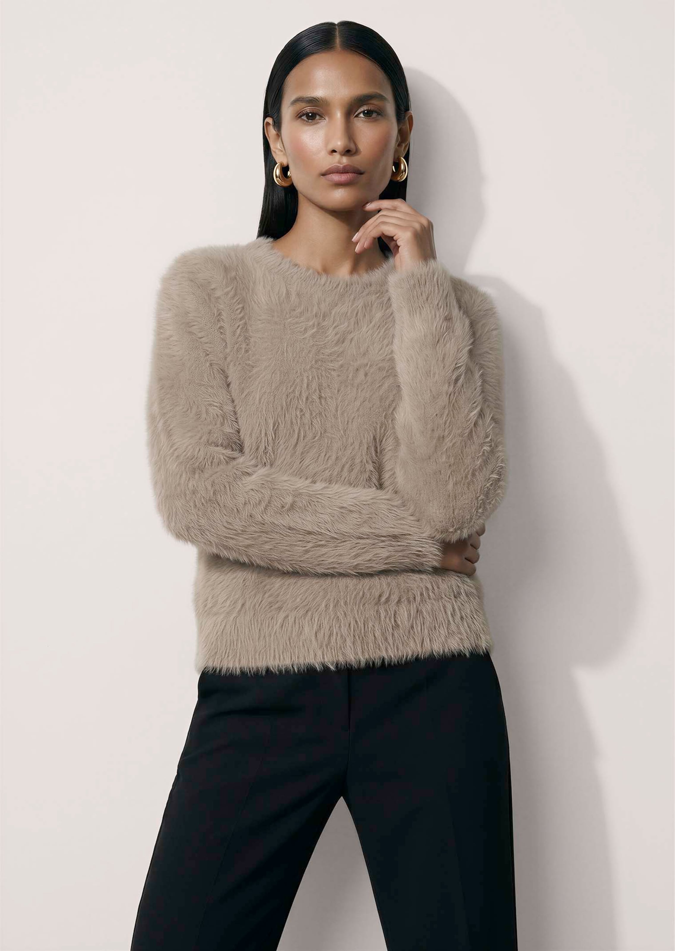 Flauschiger Pullover mit Kaschmir