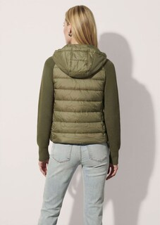 Steppjacke mit Strickärmeln und Kapuze thumbnail 4
