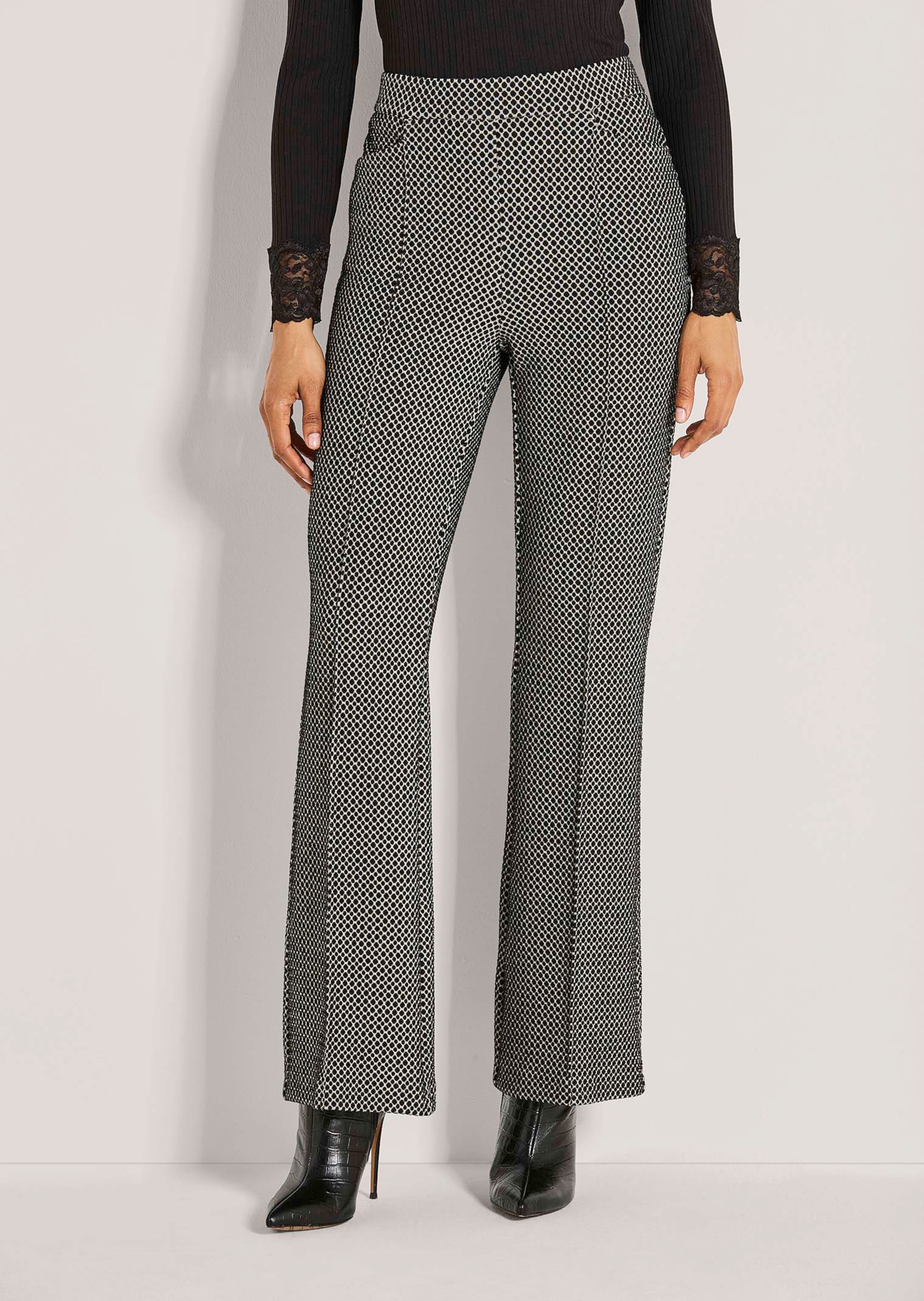 Weite Hose mit Jacquard-Muster