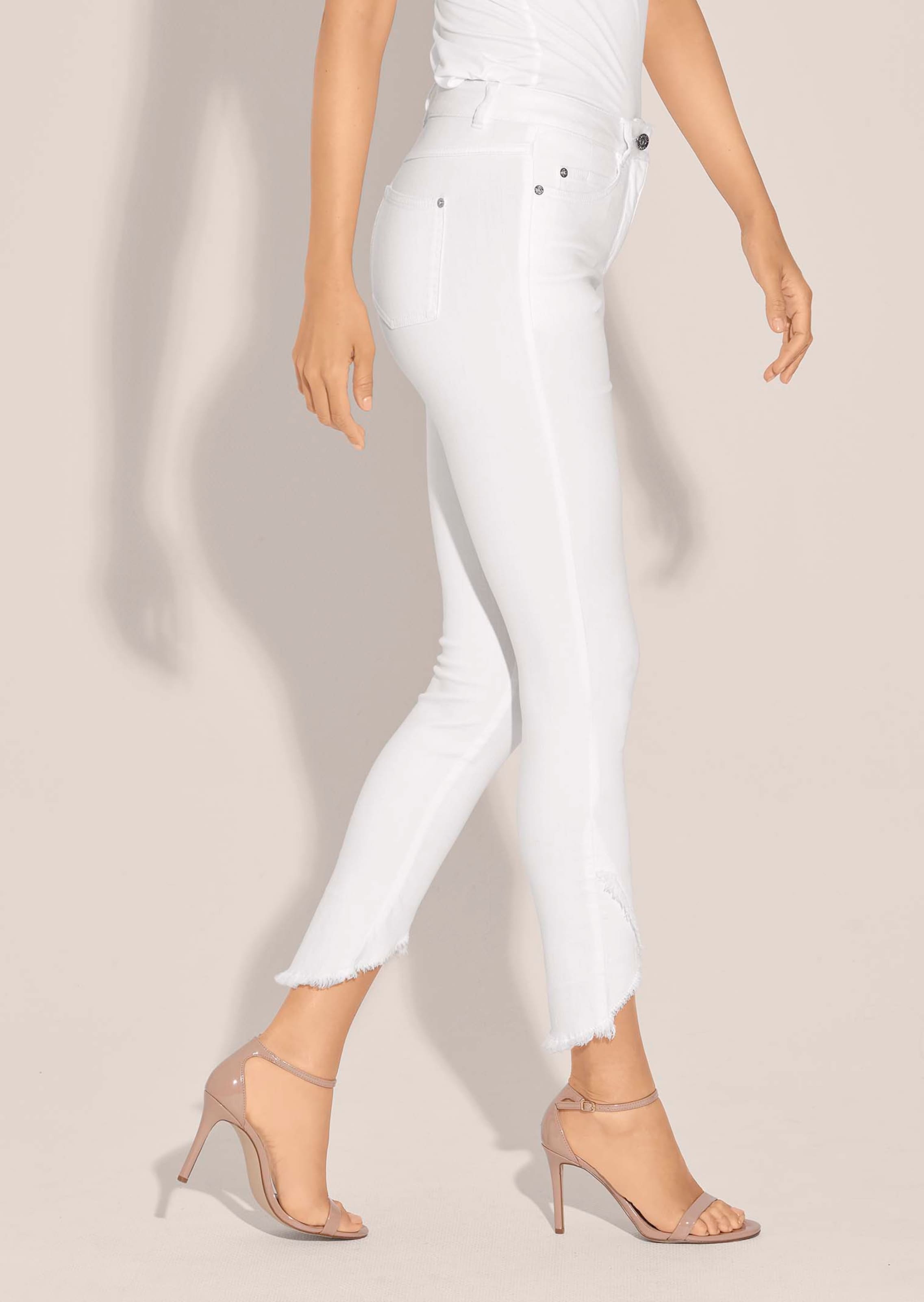 Slim-fit jeans with frayed hem thumbnail 5