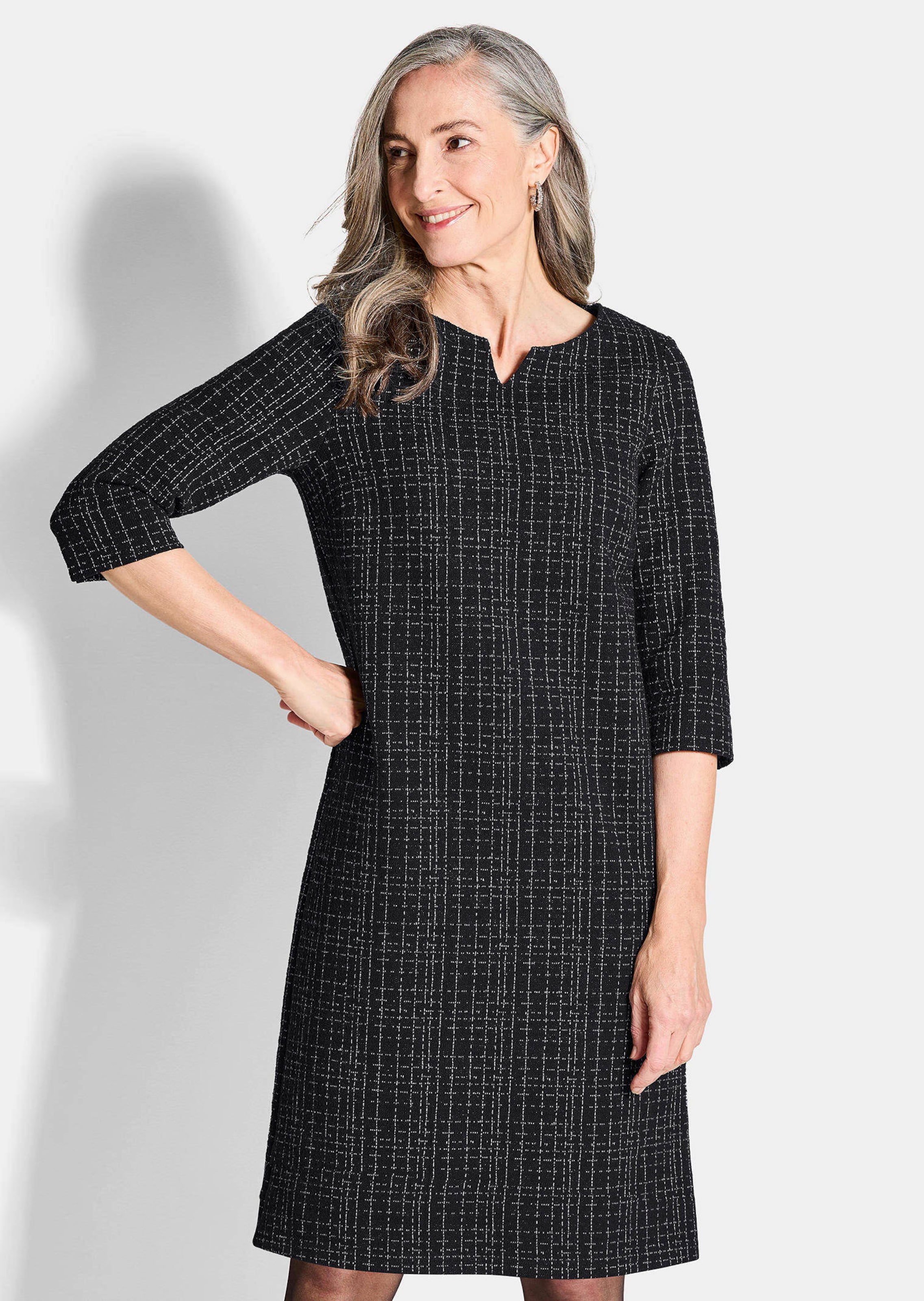 Jerseykleid in Tweed-Optik mit feinem Glanz